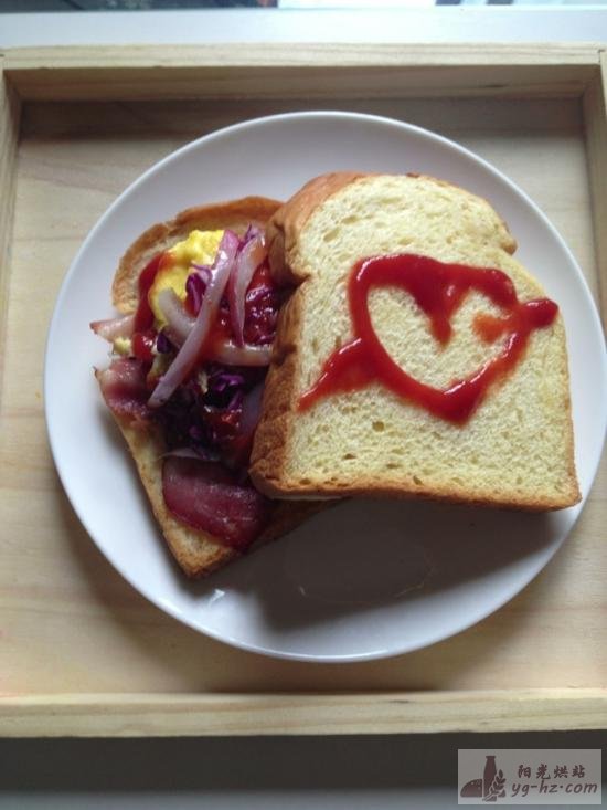 爱心三明治的做法
