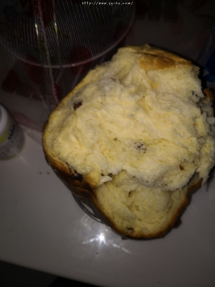 中筋面粉面包机面包的做法 步骤2