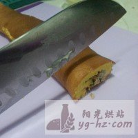 紫菜肉松蛋糕卷的做法图解7