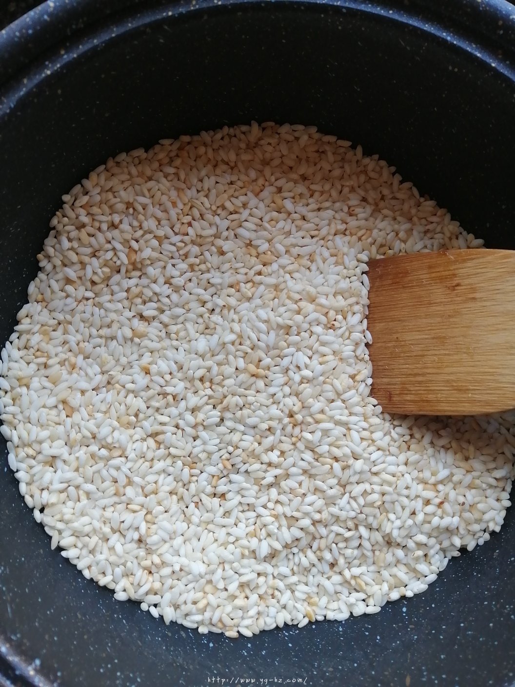 炒米的做法 步骤3