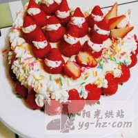 爱心草莓奶油蛋糕的做法图解4