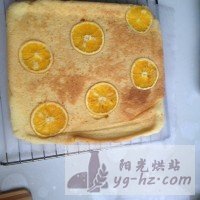 橙香杏酱蛋糕卷的做法图解9