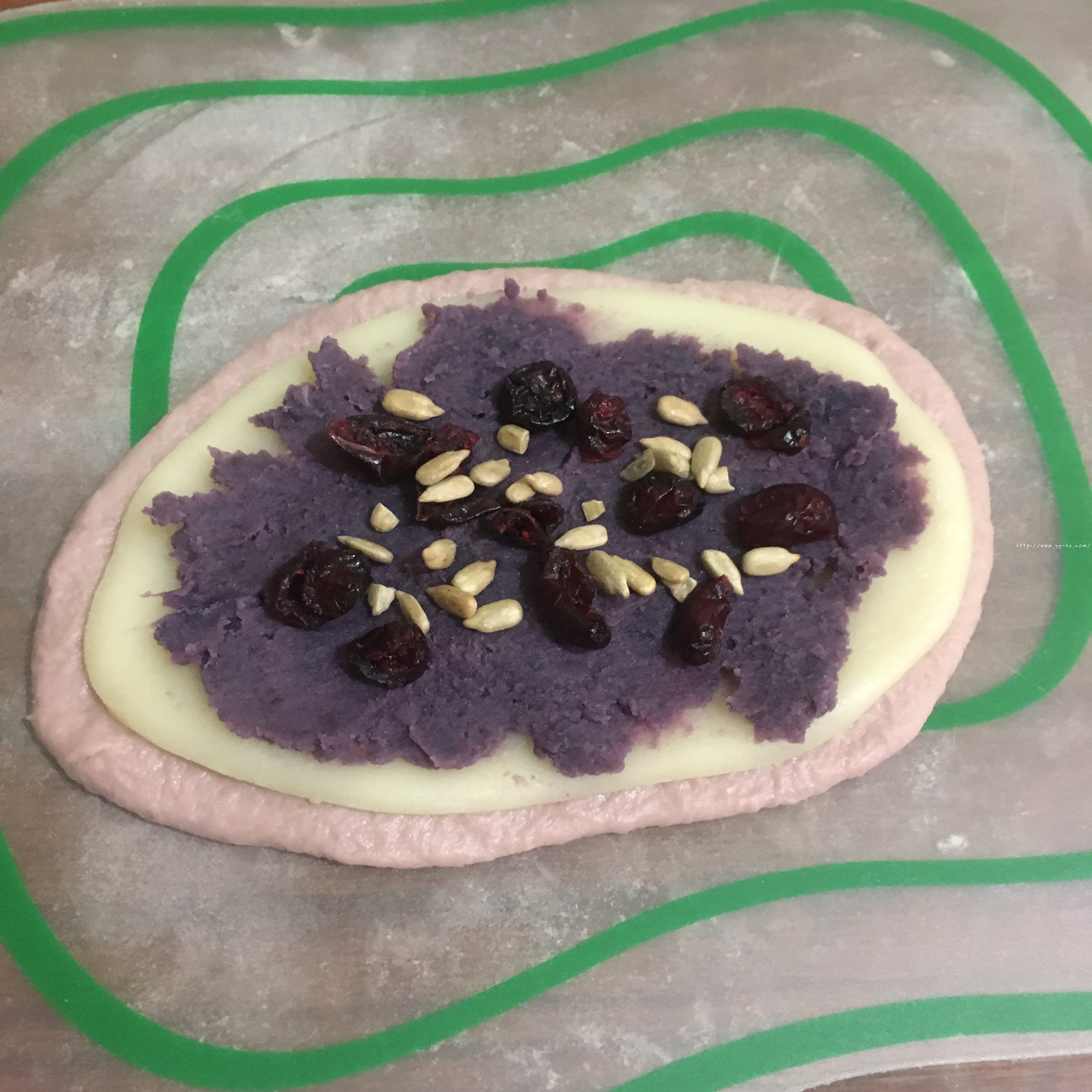 紫薯麻薯软欧包的做法 步骤13